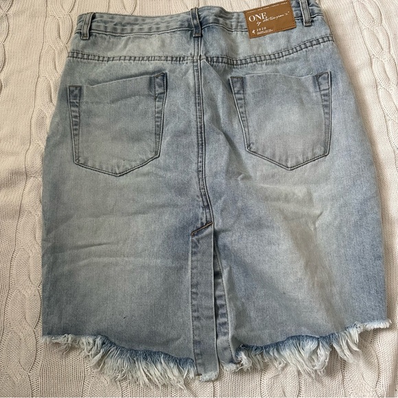One Teaspoon 2020 Denim Skirt Distressed Size 32 - Picture 11 of 12